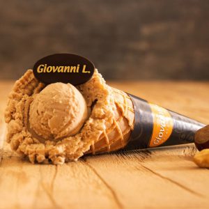 Cremiges Haselnuss Eis bei Giovanni L. in den Designer Outlets Wolfsburg